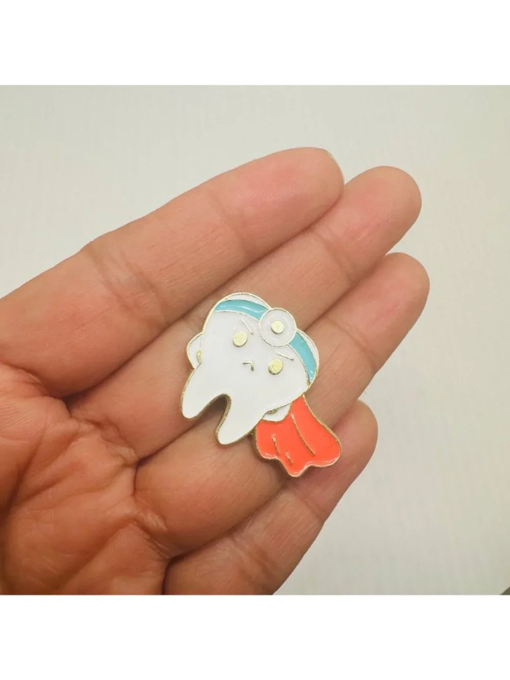 ⭐Superhero Dentist Tooth Enamel Pin Badge Tooth Dental Health Dentist Badge Oz⭐